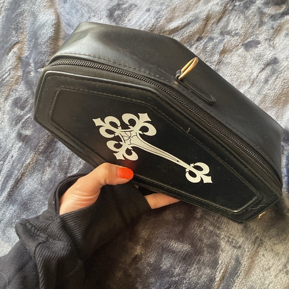 Coffin bag - Picture 2 of 3